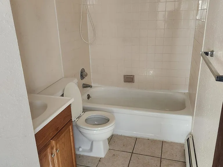 Timberglen Apartments — Photo 16