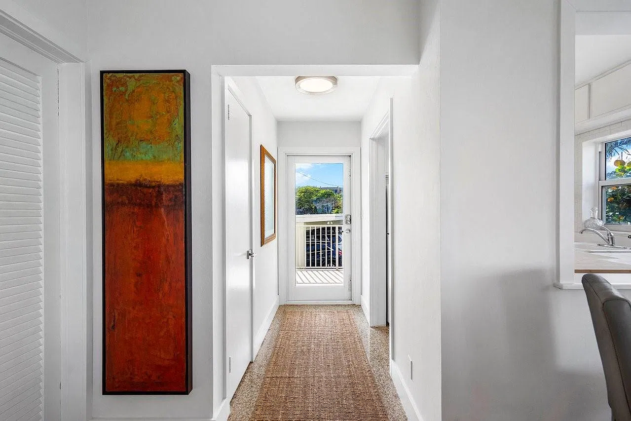 2 bed, 2.0 bath, 840 sqft, $4,000 — Photo 1