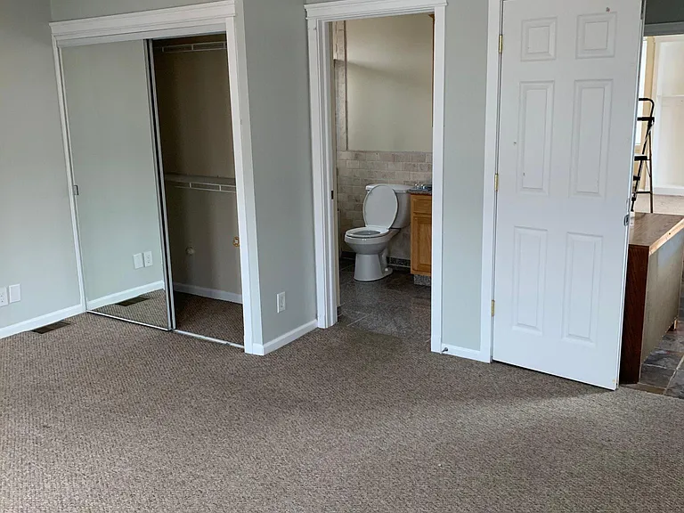 1819 Larkins Way — Photo 23