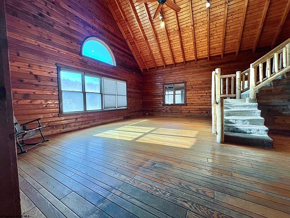 9th image of this home