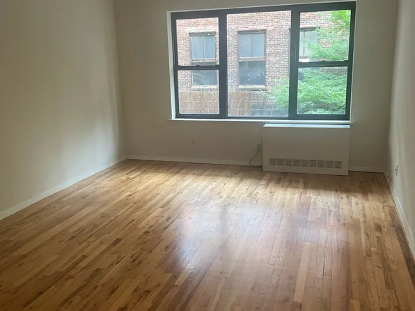 417 East 90th Street image 2 of 18