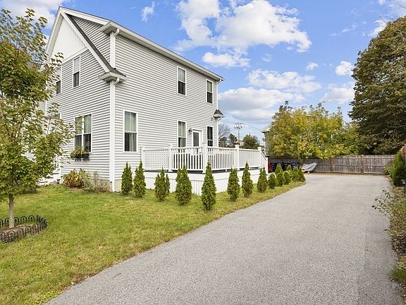 4th image of 111 Highland Ave #2