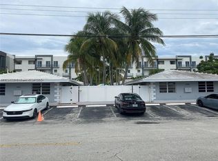 1030 N Victoria Park Rd, Fort Lauderdale, FL 33304