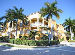 623 6th Ave S, Naples, FL 34102