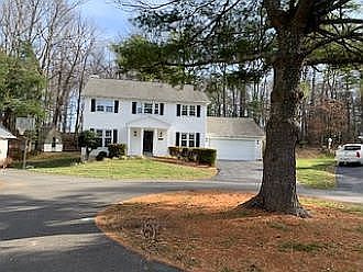 Colonial 2-story