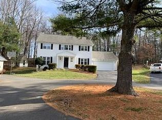 6073 Burnside Landing Dr, Burke, VA 22015