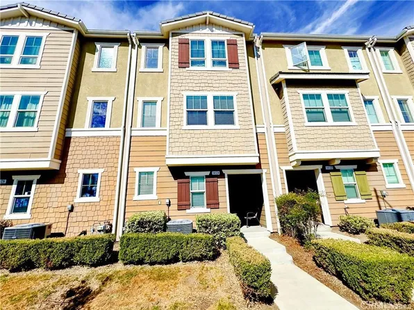 14124 W Pine Ln, Van Nuys, CA 91405