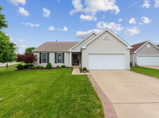 12 Creek Branch Ct, O'Fallon, MO 63368