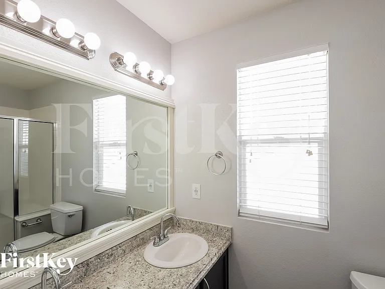 9919 Jasper St — Photo 16