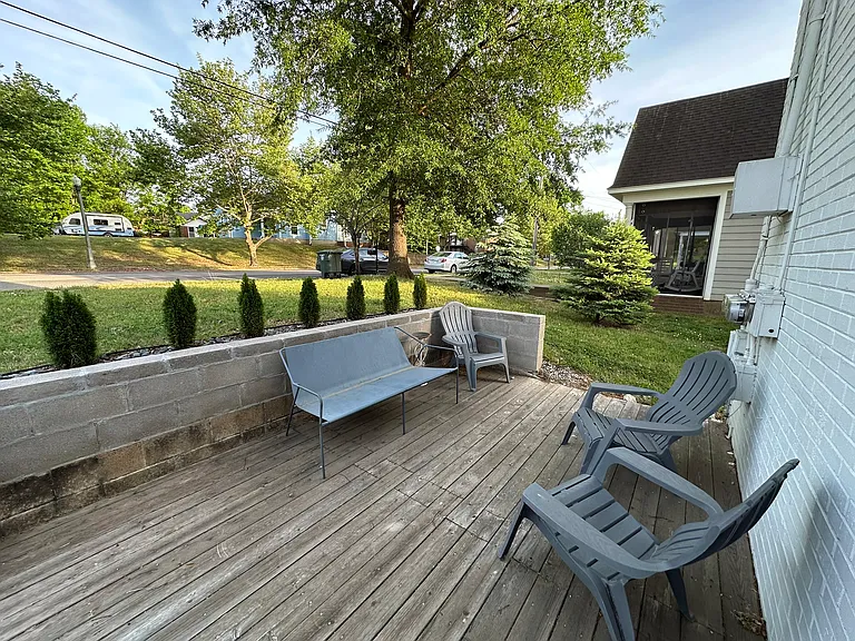 Exterior deck