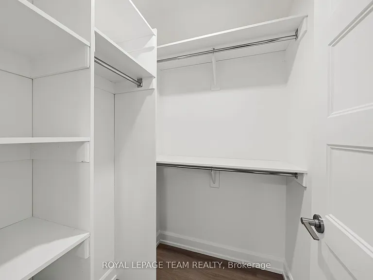 998 Hollington St #LOWER — Photo 17