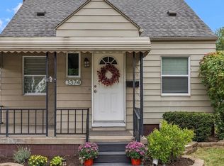 3374 Kenwood St, Ferndale, MI