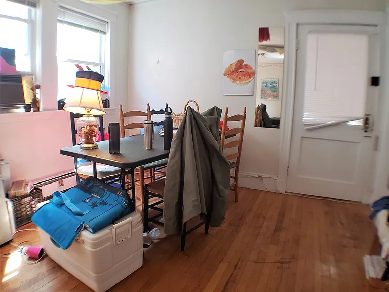 785 Washington St #4 — Photo 5