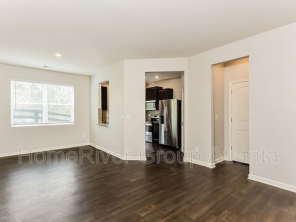3rd image of 5701 Union Pointe Dr