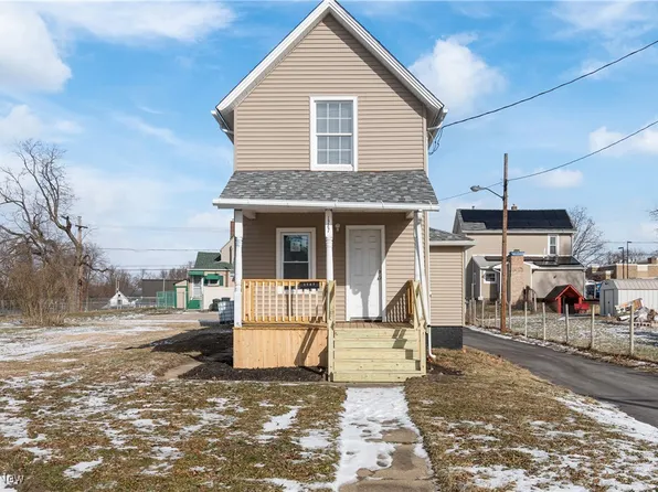 1747 5th St SE, Canton, OH 44707