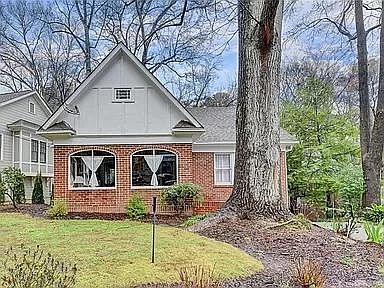 2nd image of 750 Martina Dr NE