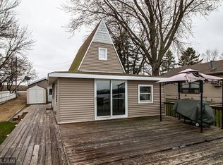 26932 Sioux Trl, Madison Lake, MN 56063