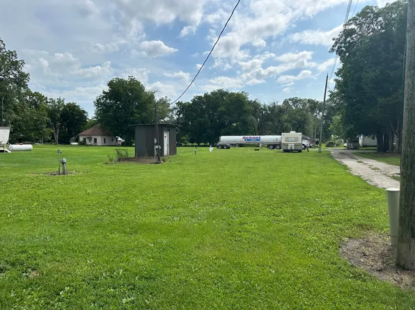315 E Robard St, Brookfield, MO 64628