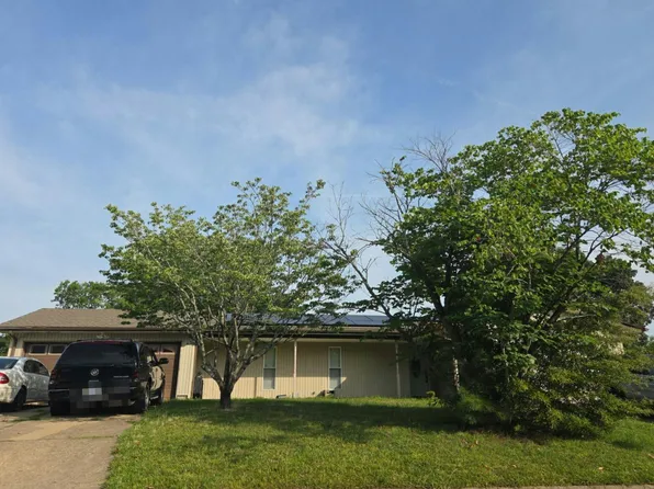 5836 Goolagong Dr, Virginia Beach, VA 23464