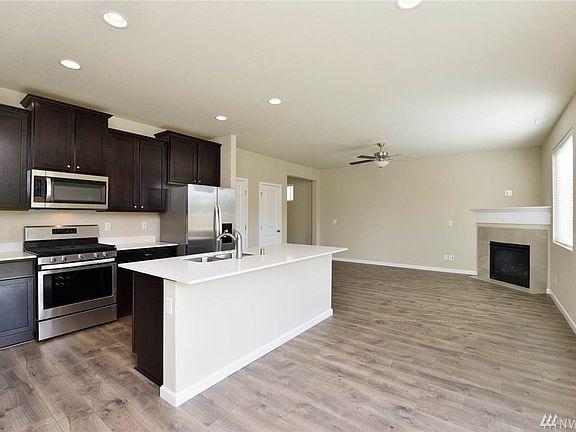 2nd image of 4770 Driftwood St
