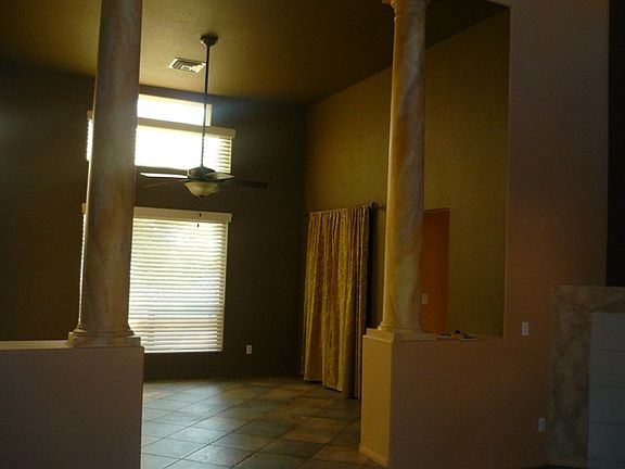 4th image of 2720 Crystal Beach Dr