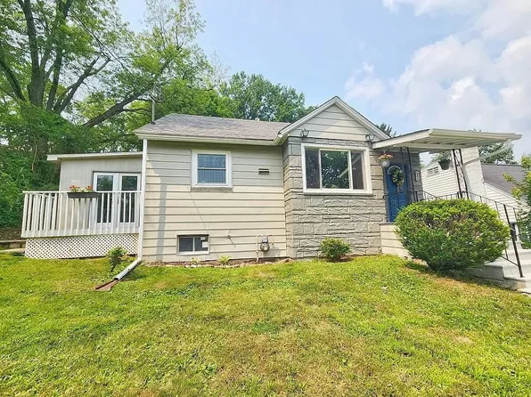 642 Stacia Dr, Elmira, NY 14904