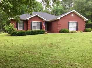 302 Lakeview Dr, Andalusia, AL 36420