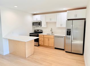 420 Minneopa Ave #201, Ottumwa, IA 52501