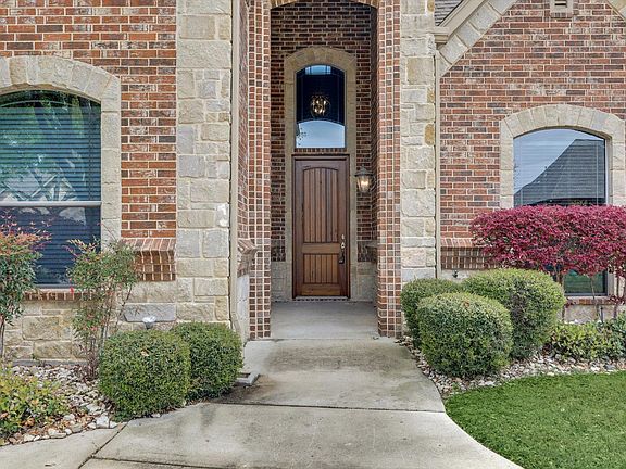 4th image of 3302 Vista Lake Cir