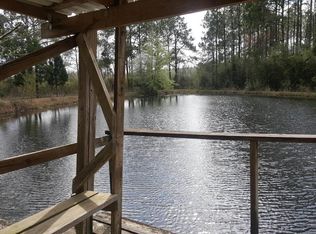 2105 Fox Hill Rd, Defuniak Springs, FL 32433