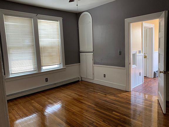 dining room (level 1)