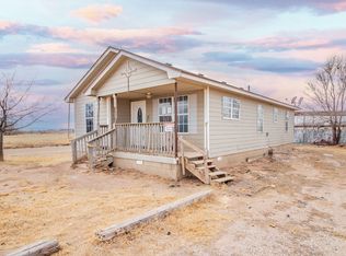 1355 S 3rd St, Slaton, TX 79364