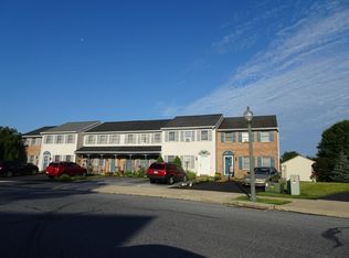 13 Brookfield Rd, Lititz, PA 17543