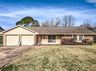 619 Bel Rd, Kemah, TX 77565