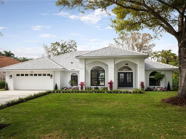 225 Silverado DR, NAPLES, FL 34119