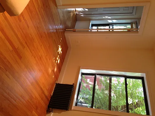 Rented by Oxford Property Group | media 26