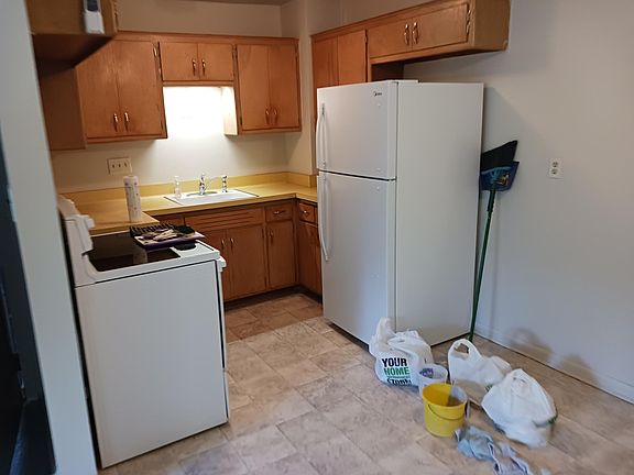 4th image of 1410 Park Ave