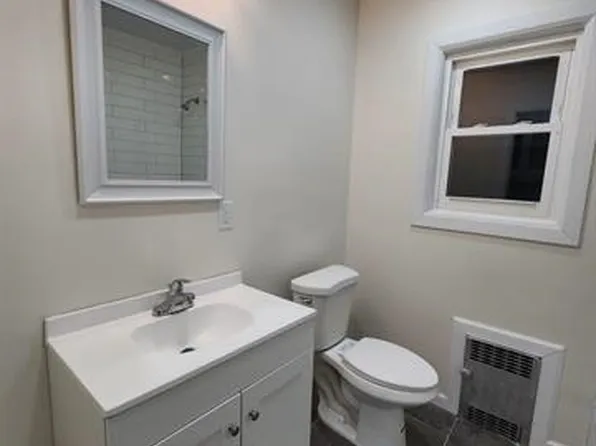 65 Halstead Street image 14 of 15