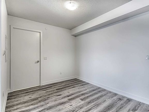 3rd image of 1480 Bayly St #908