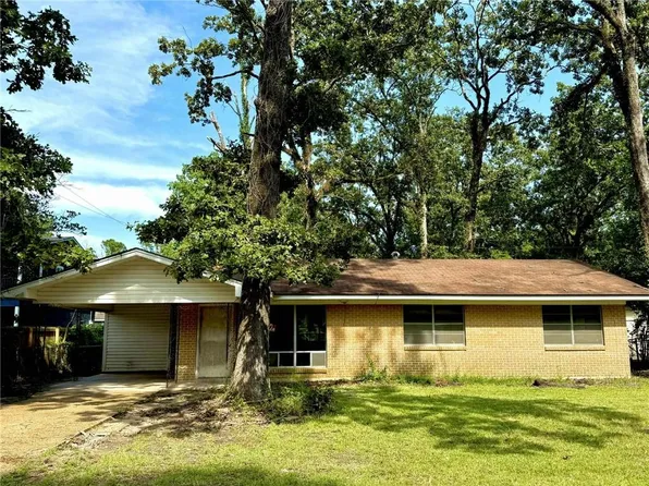 512 Bragg St, Pineville, LA 71360