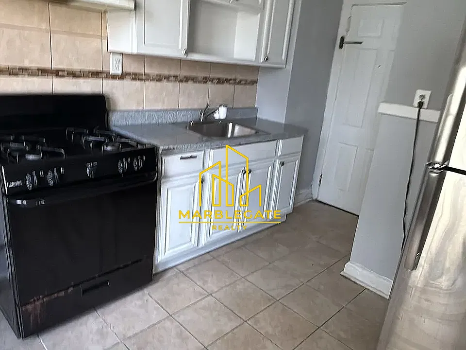 57 Fabyan Pl #11R