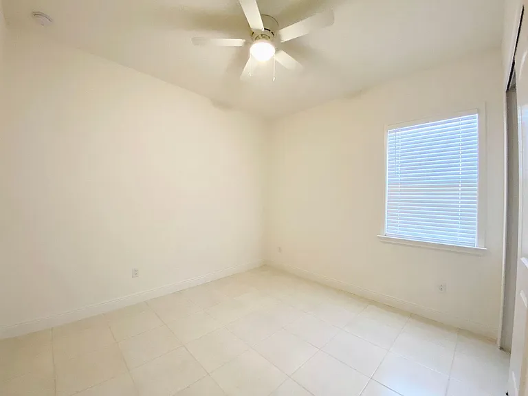 13194 Bromborough Dr — Photo 16