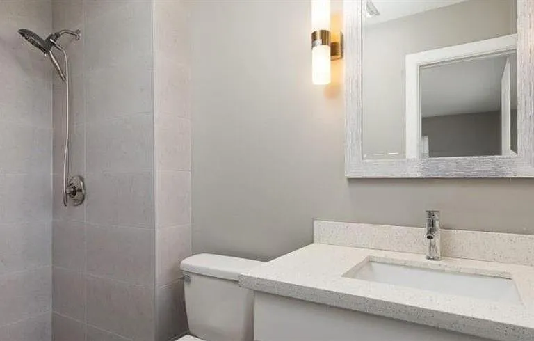 806 Walnut Ave — Photo 14