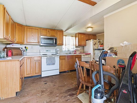 4th image of 660 Mohawk Creek Rd