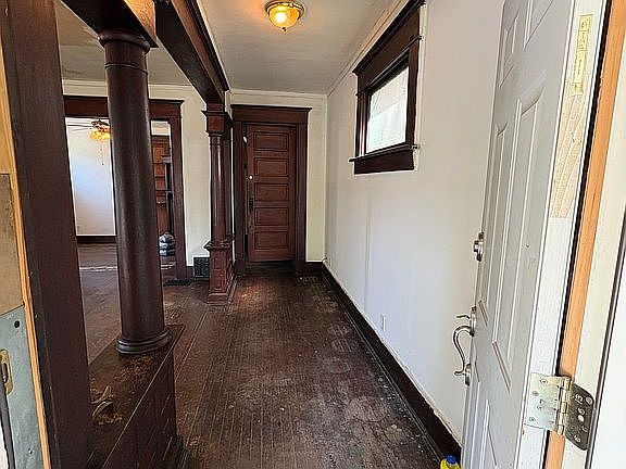 2nd image of 123 N 16th St