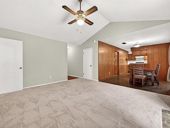 2nd image of 2220 Ripple Creek Dr