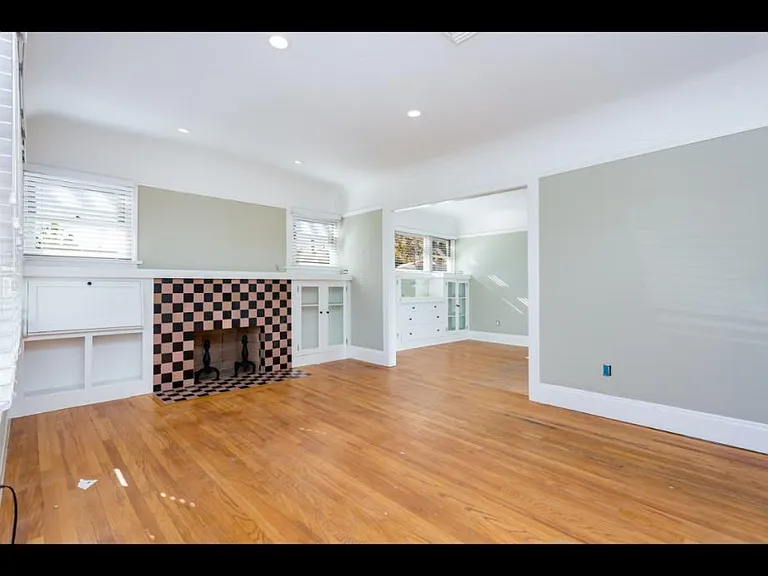 4982 Hawley Blvd #A — Photo 8