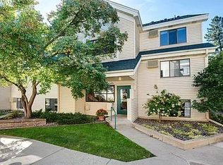 7622 York Ave S APT 1109, Edina, MN 55435