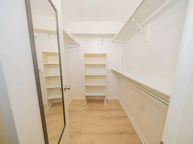 2218 Hunters Run Dr — Photo 14