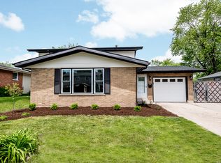 4336 Barry Ln, Oak Forest, IL